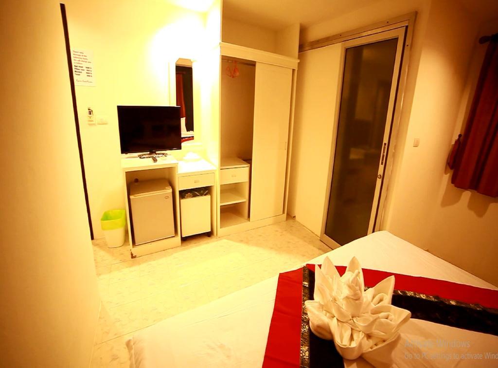 Rayaan Oriental Guest House & Restaurant Patong Ngoại thất bức ảnh